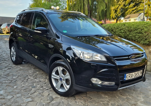 Ford Kuga cena 52900 przebieg: 159000, rok produkcji 2014 z Szczucin małe 562